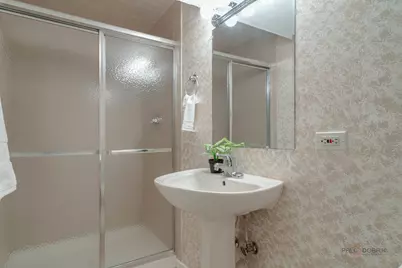 76 Willow Parkway, Buffalo Grove, IL 60089 - Photo 22