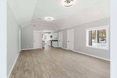 39470 N Woodland Avenue, Antioch, IL 60002 - Photo 4