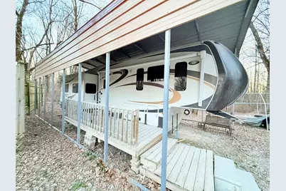 215 Tucker Hill Road, Cave In Rock, IL 62919 - Photo 14