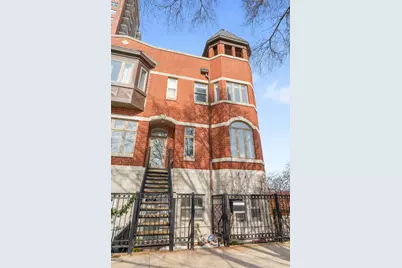 326 E 18th Street, Chicago, IL 60616 - Photo 1