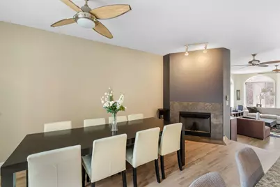 326 E 18th Street, Chicago, IL 60616 - Photo 4