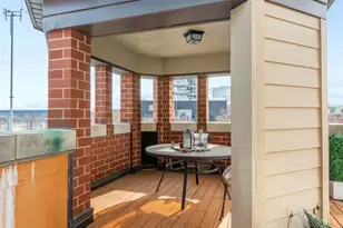 326 E 18th St, Chicago, IL 60616 - Photo 16