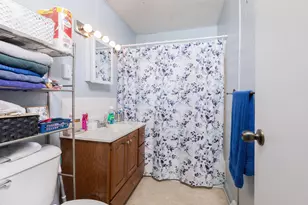 929 E Water St, Pontiac, IL 61764 - Photo 18