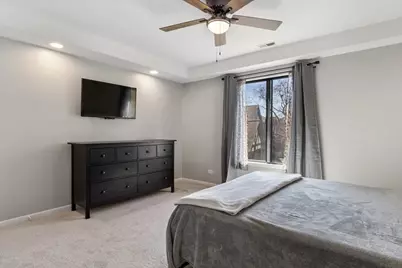 1733 Harrow Court #B, Wheaton, IL 60189 - Photo 20