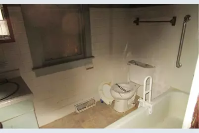 408 43rd Street, Moline, IL 61265 - Photo 10