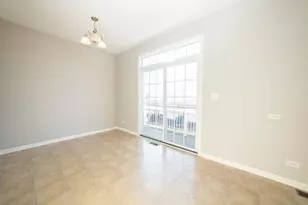 4313 Timber Ridge Ct, Joliet, IL 60431 - Photo 6