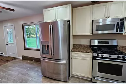 170 Hilldale Lane, Port Barrington, IL 60010 - Photo 6