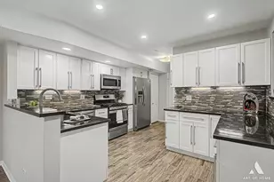 15513 Westminster Dr, Orland Park, IL 60462 - Photo 4