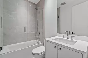 759 Strawberry Hill Dr, Glencoe, IL 60022 - Photo 36