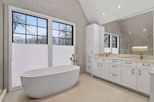 759 Strawberry Hill Dr, Glencoe, IL 60022 - Photo 32