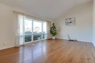 8532 N Oleander Ave, Niles, IL 60714 - Photo 4