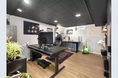 918 S Cambridge Avenue, Elmhurst, IL 60126 - Photo 18