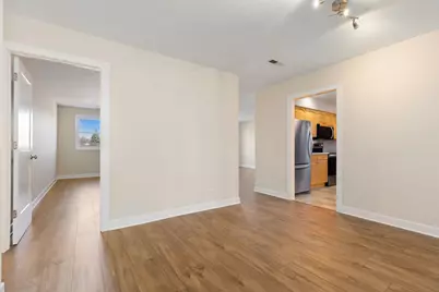 1501 Darien Lake Drive #201, Darien, IL 60561 - Photo 6