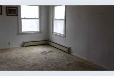 107 Charles Street, Rosiclare, IL 62982 - Photo 10