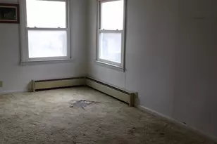 107 Charles St, Rosiclare, IL 62982 - Photo 10