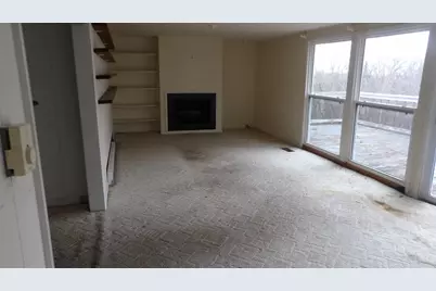 107 Charles Street, Rosiclare, IL 62982 - Photo 2