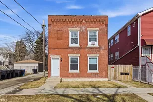 16 E 118th Pl, Chicago, IL 60628 - Photo 1