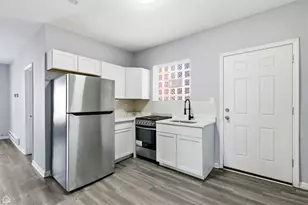 16 E 118th Pl, Chicago, IL 60628 - Photo 12