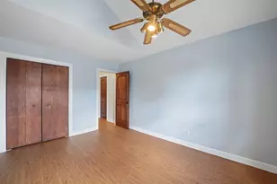 9319 Sunrise Ln, Orland Park, IL 60462 - Photo 18