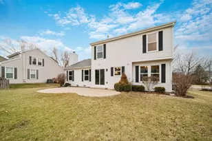 1435 Tanglewood Dr, Crystal Lake, IL 60014 - Photo 24