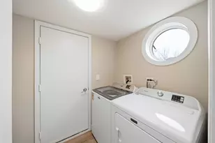 1435 Tanglewood Dr, Crystal Lake, IL 60014 - Photo 14