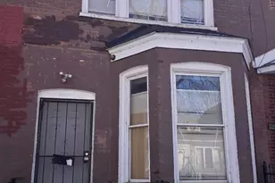 8103 S Muskegon Ave, Chicago, IL 60617 - Photo 1