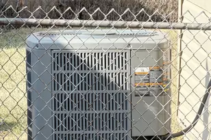 404 N Kinzie St, Thornton, IL 60476 - Photo 22