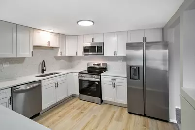 375 Plum Creek Drive #108, Wheeling, IL 60090 - Photo 12