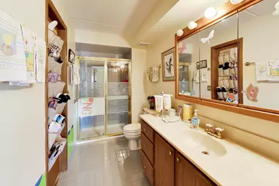 6455 W Belle Plaine Avenue #411, Chicago, IL 60634 - Photo 14