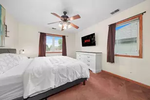 5304 S New England Ave, Chicago, IL 60638 - Photo 12