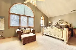 5304 S New England Ave, Chicago, IL 60638 - Photo 2