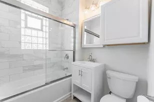 3301 W Evergreen Ave, Chicago, IL 60651 - Photo 4