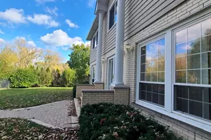 1206 Lynn Terrace, Highland Park, IL 60035 - Photo 2