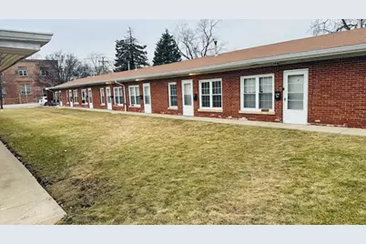 12827 Irving Avenue #6, Blue Island, IL 60406 - Photo 2