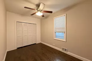 10726 S Mackinaw Ave, Chicago, IL 60617 - Photo 18
