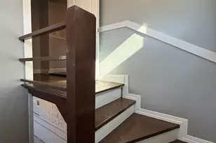 10726 S Mackinaw Ave, Chicago, IL 60617 - Photo 24