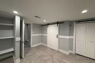 10726 S Mackinaw Ave, Chicago, IL 60617 - Photo 28