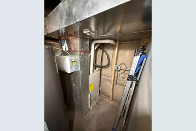 10726 S Mackinaw Avenue, Chicago, IL 60617 - Photo 34