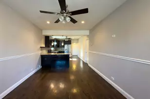 10726 S Mackinaw Ave, Chicago, IL 60617 - Photo 8