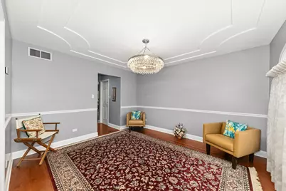 6722 Sweetbriar Lane, Darien, IL 60561 - Photo 10