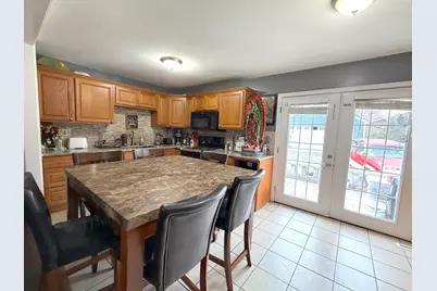 1216 N Lakeshore Drive, Round Lake Beach, IL 60073 - Photo 6
