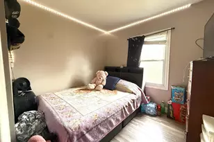 1216 N Lake Shore Dr, Round Lake Beach, IL 60073 - Photo 8