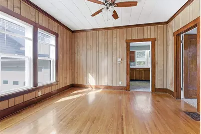 404 E Ash Street, Fairbury, IL 61739 - Photo 8