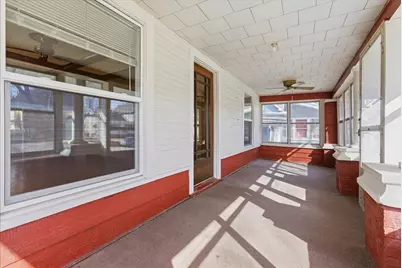 404 E Ash Street, Fairbury, IL 61739 - Photo 4