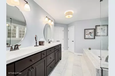 525 S Oak Avenue, Westmont, IL 60559 - Photo 18