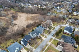 525 S Oak Ave, Westmont, IL 60559 - Photo 34