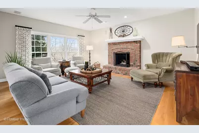 525 S Oak Avenue, Westmont, IL 60559 - Photo 8