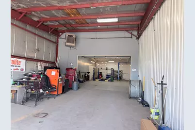 395 S Locust Street, Manteno, IL 60950 - Photo 2