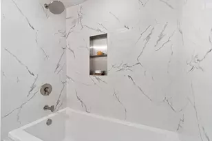 2329 N Cambridge Ave, Chicago, IL 60614 - Photo 32