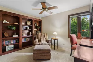 1332 W Weathersfield Way, Schaumburg, IL 60193 - Photo 14